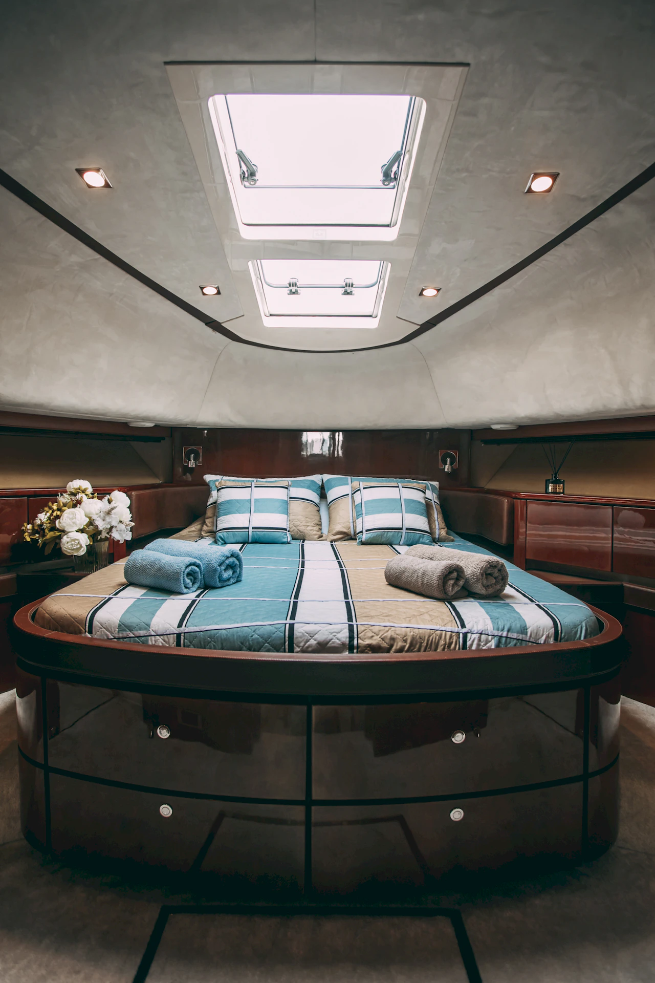 Fairline Squadron 68 (Аврора) image- 29